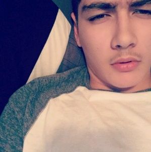 Meet your Posher, Cody